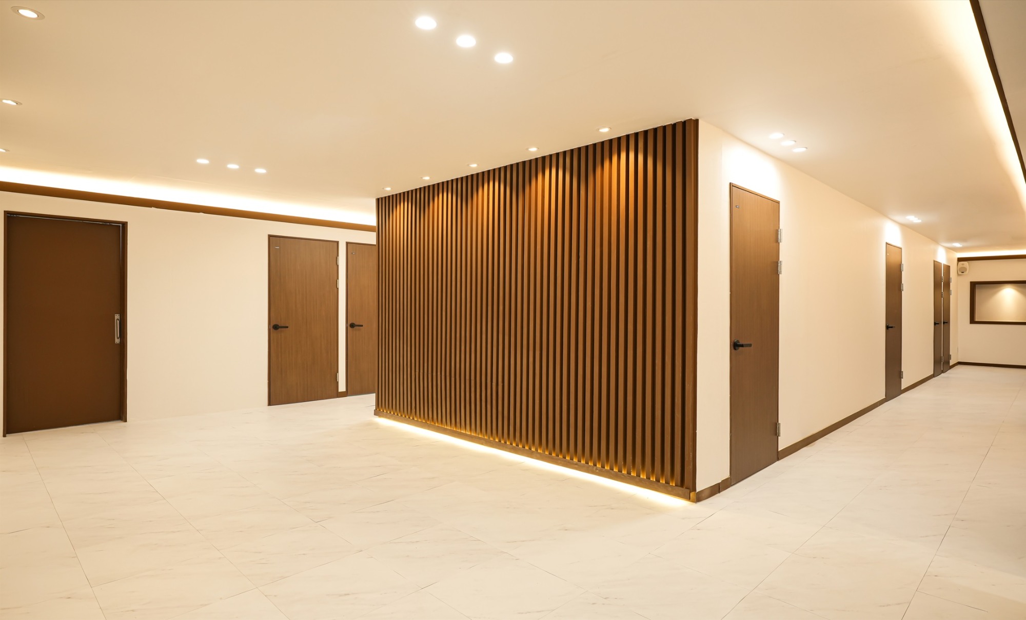 2109192920_34XQCEMP_9659f10cbc94ca0cddfe71e8657a64316b958dff