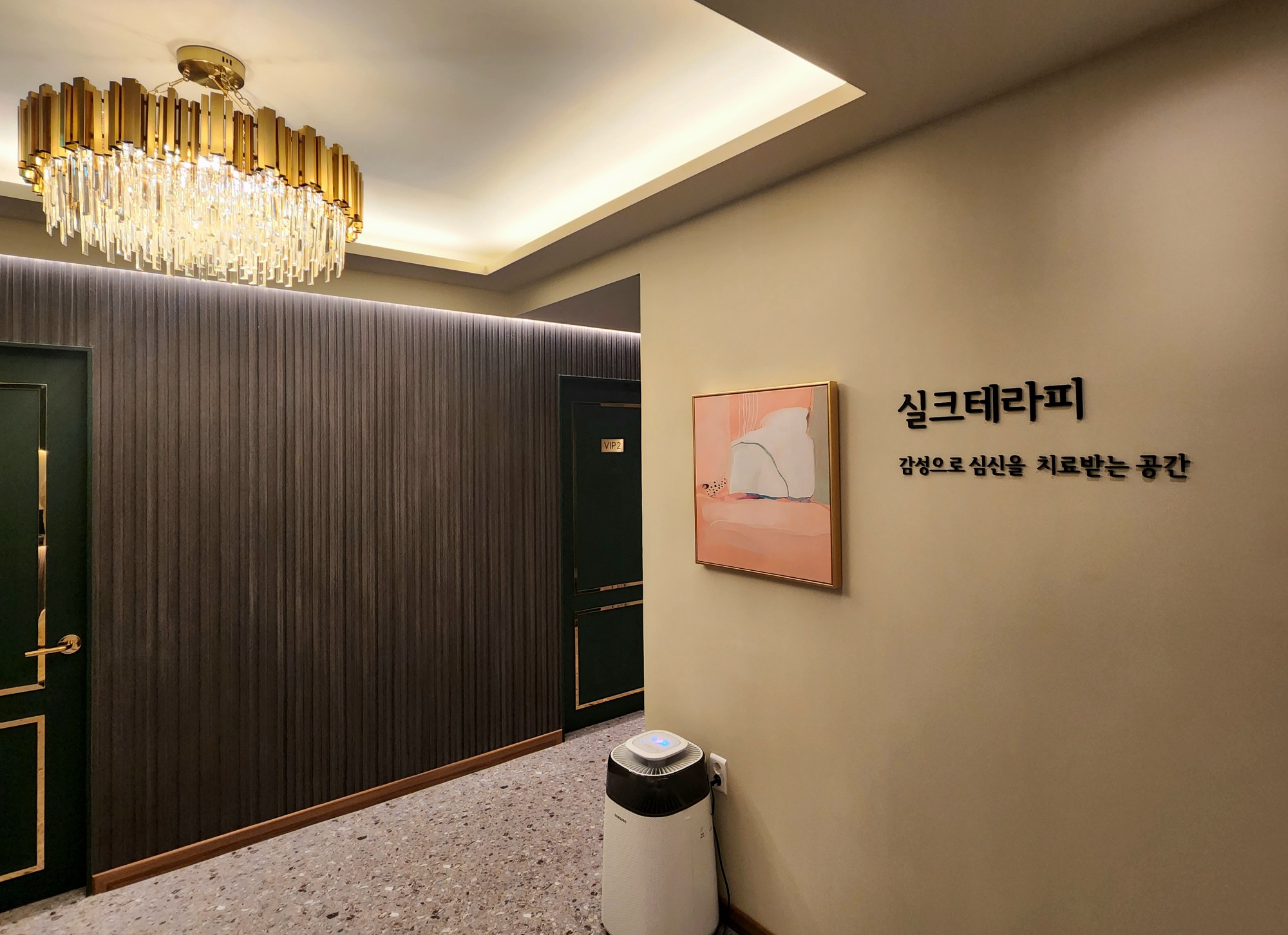 833384557_Sy8YPR6E_41c04a78eae149ec97a150487d7940d46f0b2468